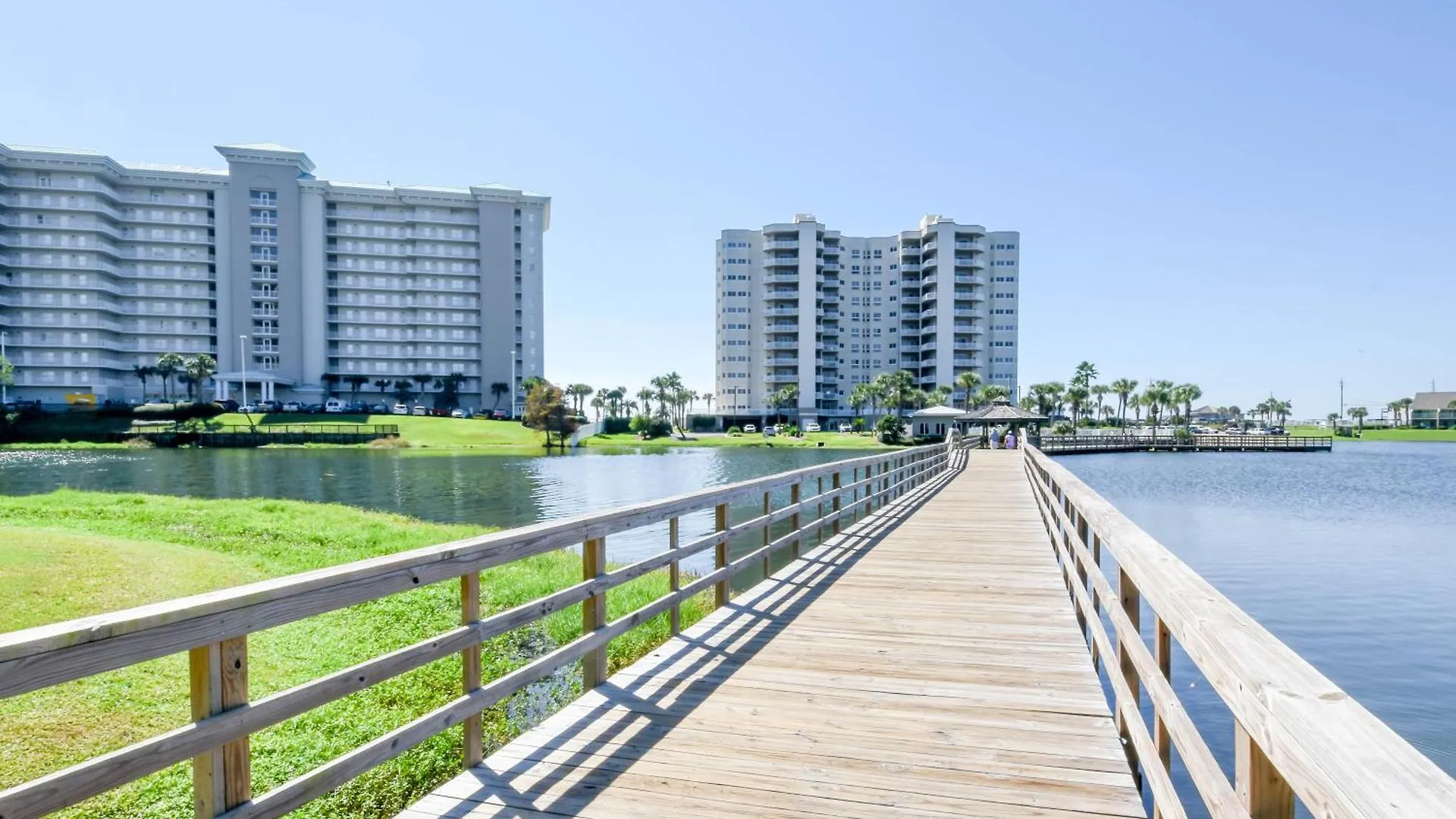 Majestic Sun 512B Apartment Destin